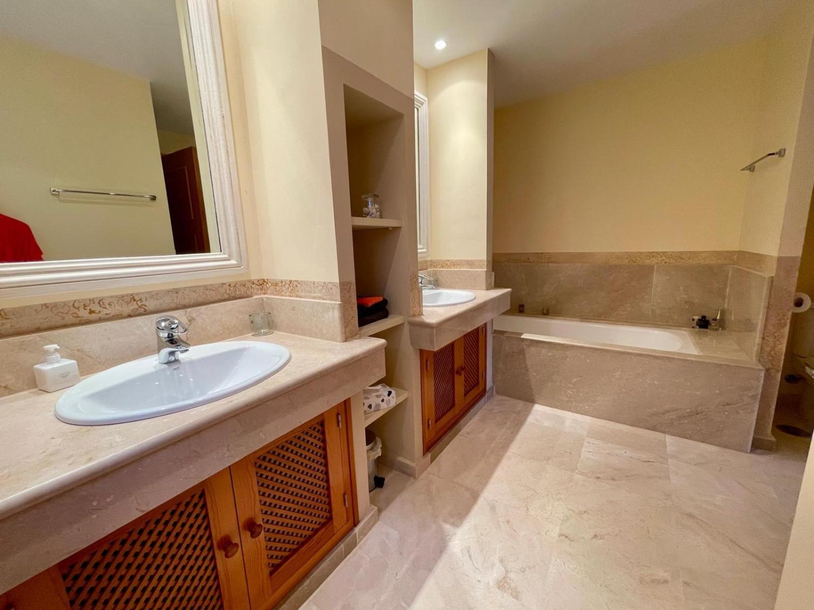 Villa Rosa Benalup-Casas Viejas ภายนอก รูปภาพ